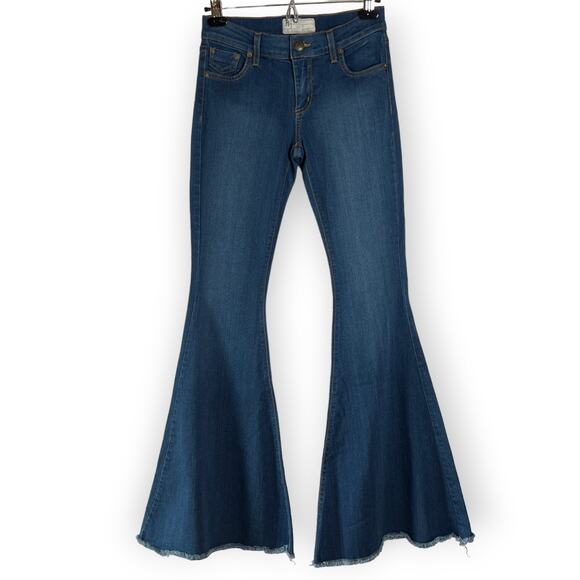 Free People Denim - Free People High Rise Super Flare Jeans SIZE 27 Blue Raw Hem Pockets